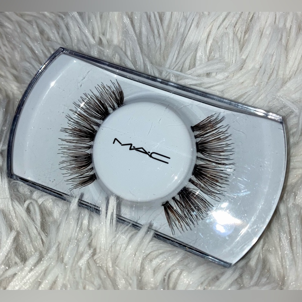 MAC - Eyelashes